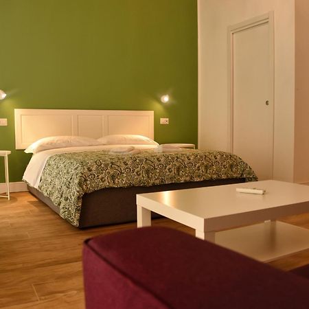 Centro Storico Rooms Napoli Exterior foto