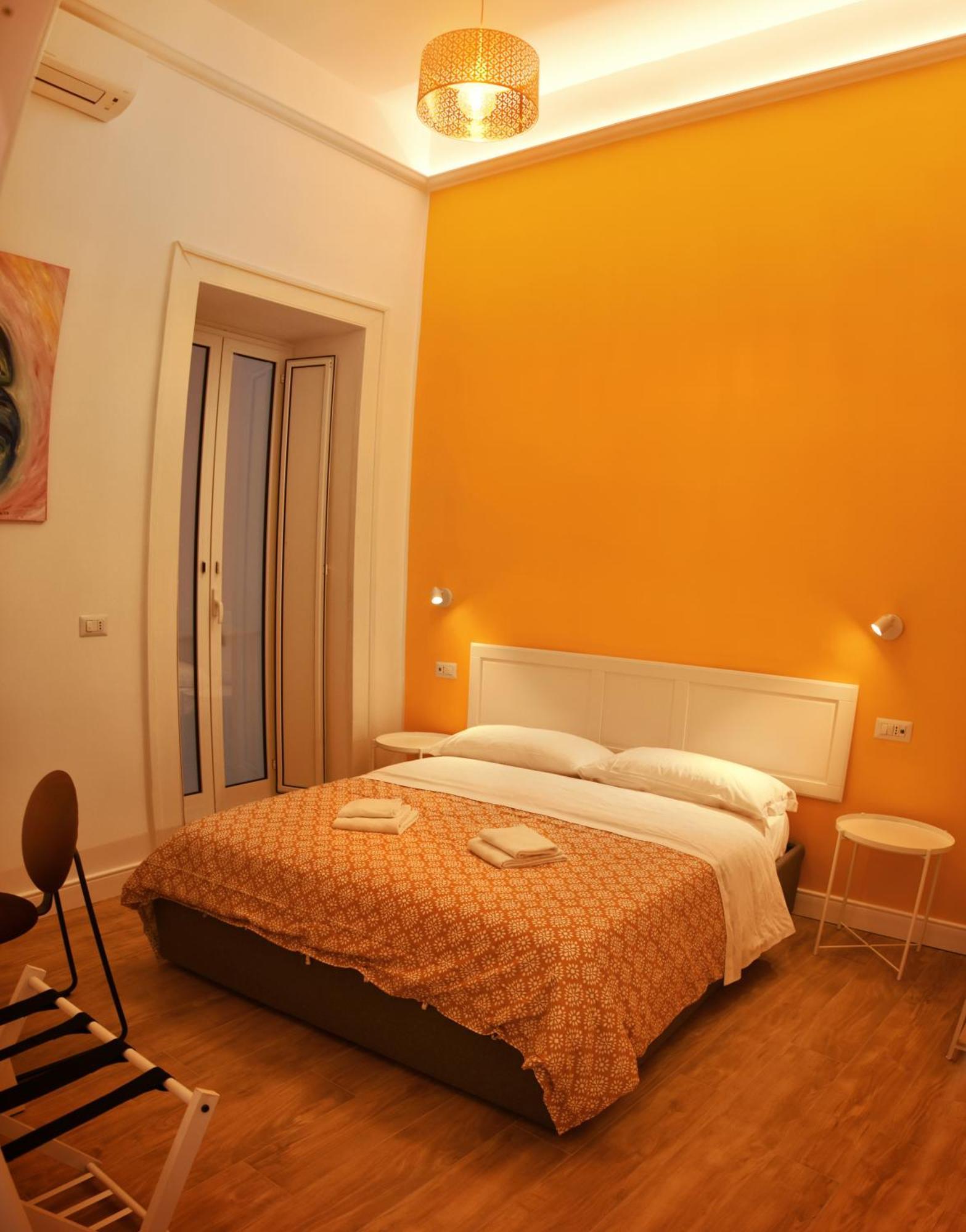Centro Storico Rooms Napoli Exterior foto